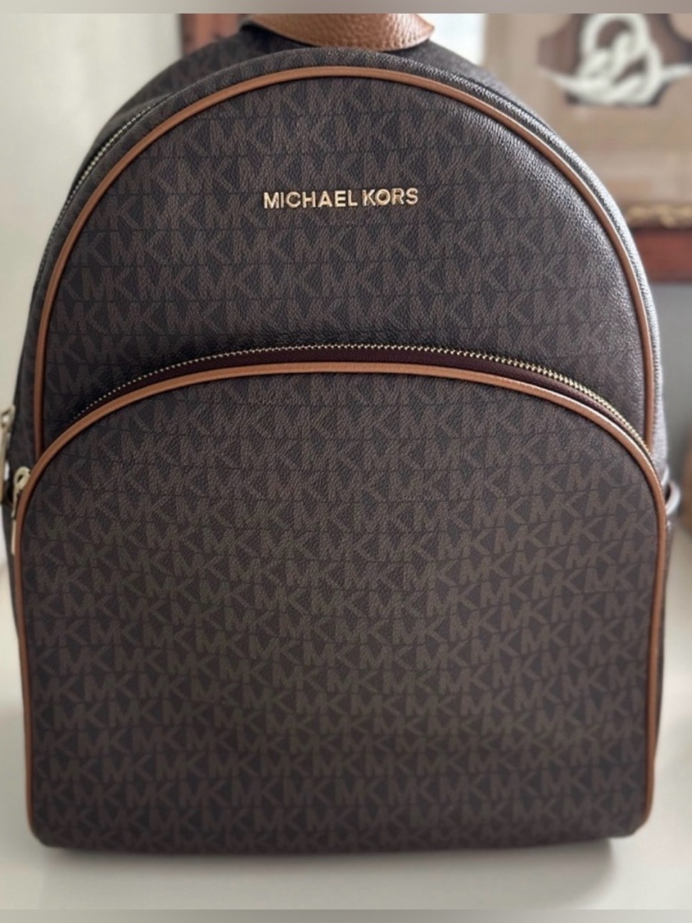 NWT Michael Kors Abbey Large Backpack - Brown/Acorn Signature